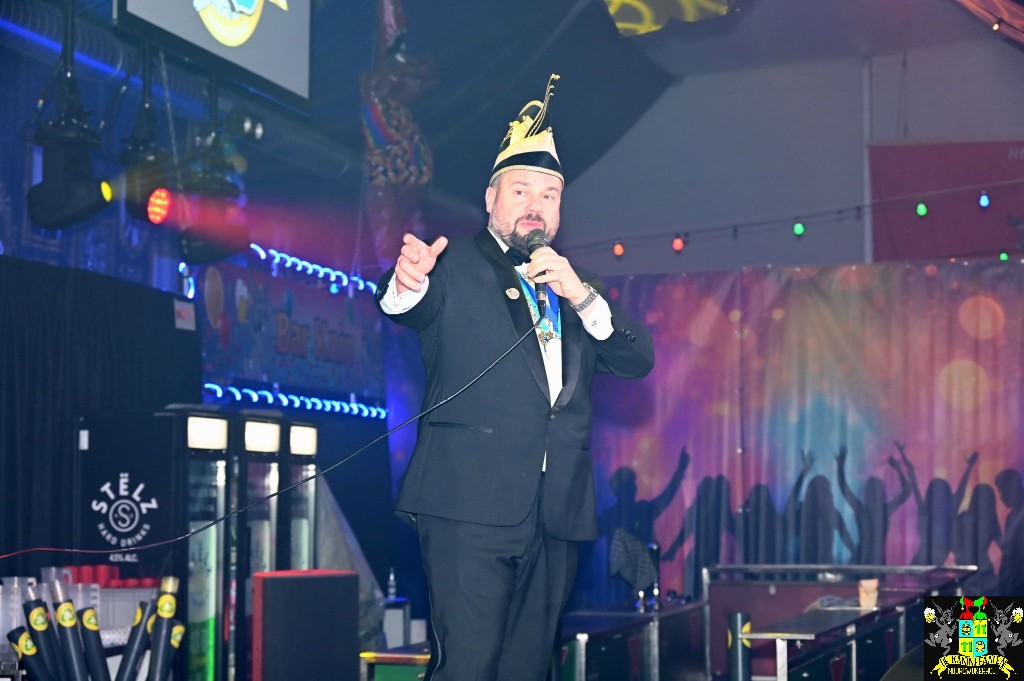 ../Images/6x11 Kaninefaaten Jubileumfeest 700.jpg